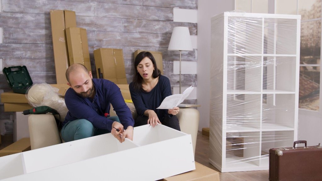 What to Do With Furniture You No Longer Need Before Moving